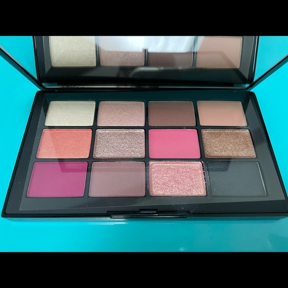 New-NARS STUDIO 54 "Hyped" Eyeshadow Palette (12 Colors) - Picture 5 of 6
